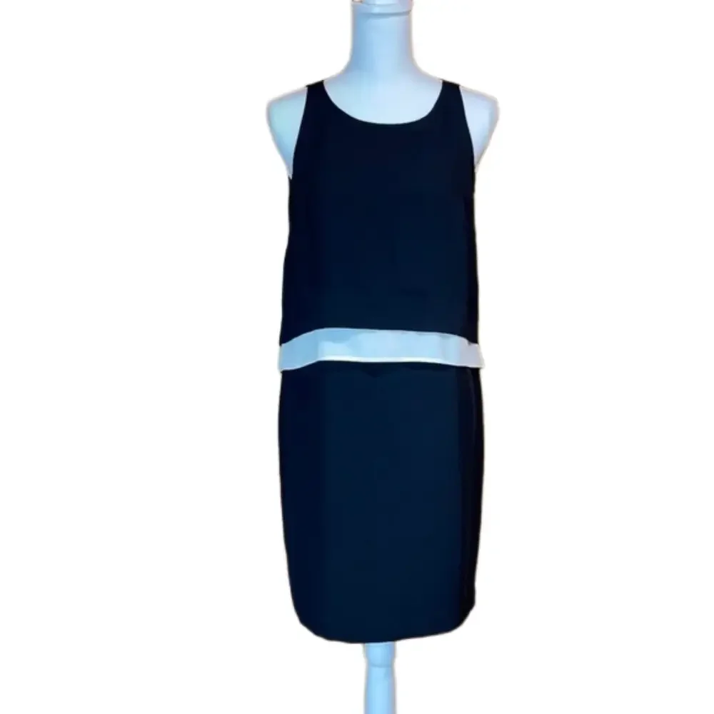 Banana Republic Black & Cream Shift Dress - NWT